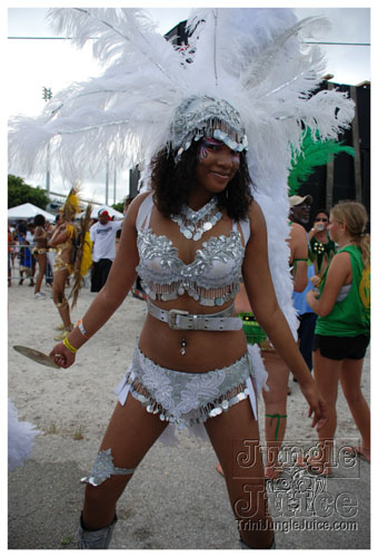broward_carnival_2007_pt1-174
