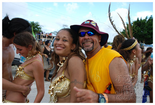broward_carnival_2007_pt1-190