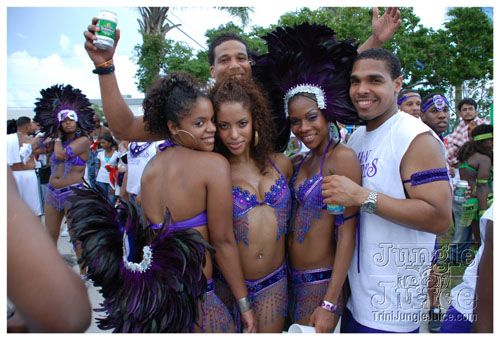 broward_carnival_2007_pt1-203