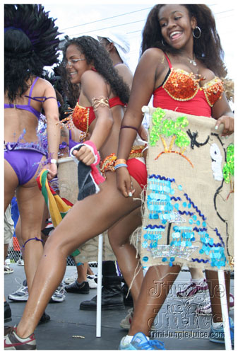 broward_carnival_2007_pt1-210