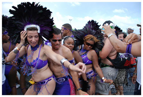 broward_carnival_2007_pt2-006