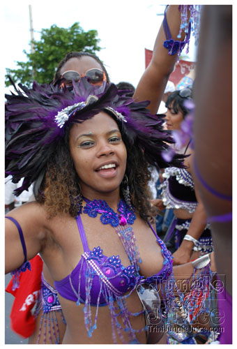 broward_carnival_2007_pt2-011