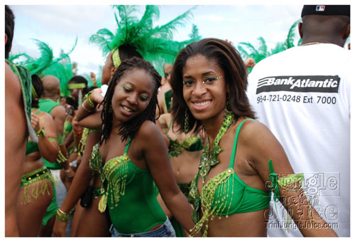 broward_carnival_2007_pt2-015