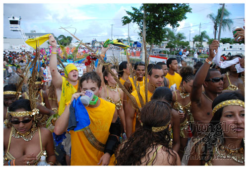 broward_carnival_2007_pt2-020