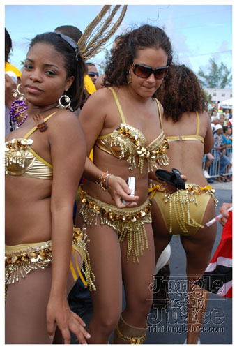 broward_carnival_2007_pt2-023