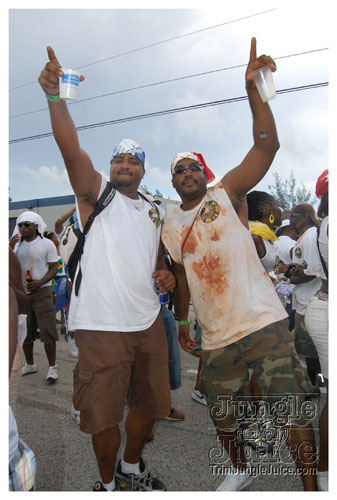 broward_carnival_2007_pt2-044
