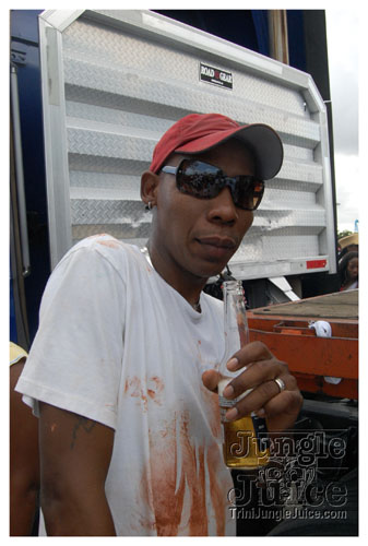 broward_carnival_2007_pt2-046