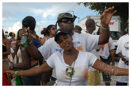 broward_carnival_2007_pt2-062