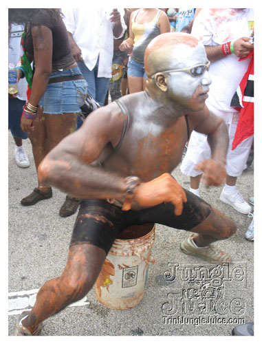 broward_carnival_2007_pt2-105