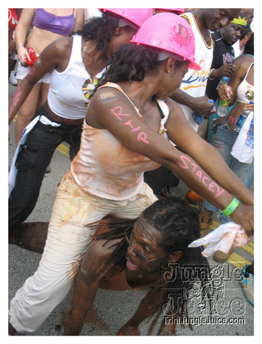 broward_carnival_2007_pt2-108