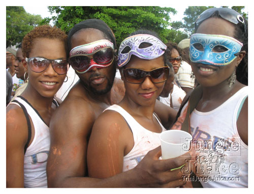 broward_carnival_2007_pt2-113