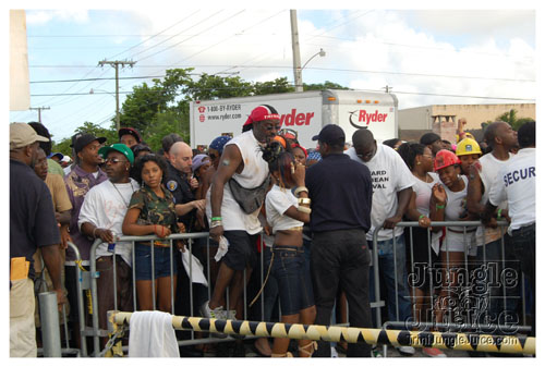 broward_carnival_2007_pt2-125