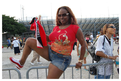 broward_carnival_2007_pt2-127