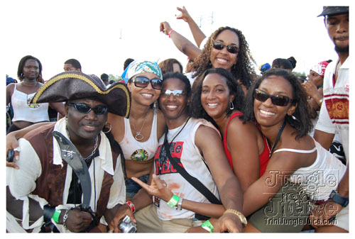 broward_carnival_2007_pt2-136
