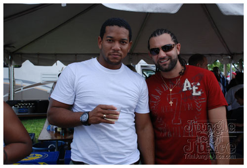 broward_carnival_2007_pt2-146