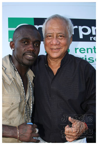 broward_carnival_2007_pt2-161