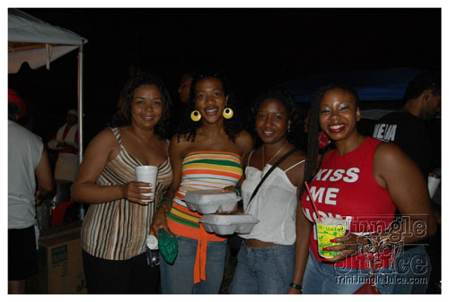 broward_carnival_2007_pt2-172