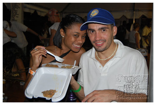 broward_carnival_2007_pt2-175