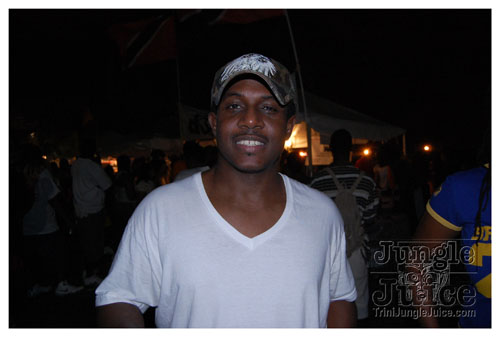 broward_carnival_2007_pt2-186