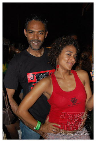 broward_carnival_2007_pt2-187