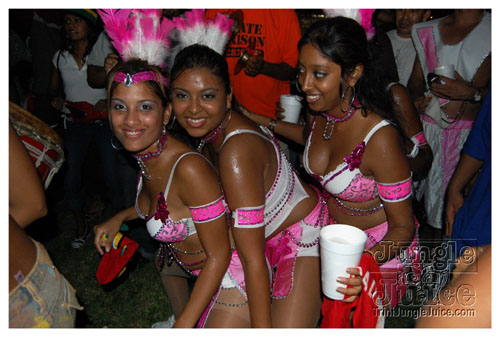 broward_carnival_2007_pt2-197