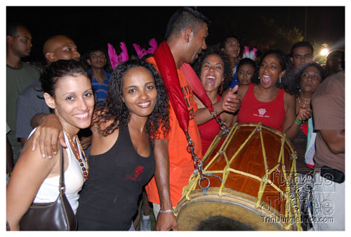 broward_carnival_2007_pt2-205