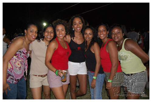 broward_carnival_2007_pt2-206