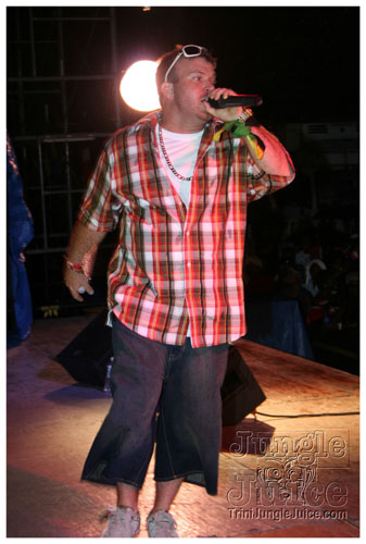 broward_carnival_2007_pt2-213