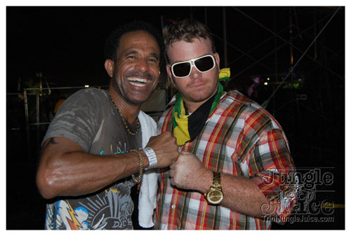 broward_carnival_2007_pt2-221