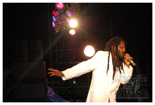 broward_carnival_2007_pt2-227