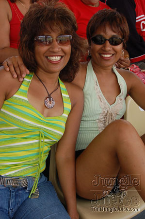 canada_vs_ireland_warmup-08