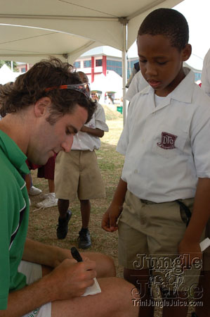 canada_vs_ireland_warmup-27