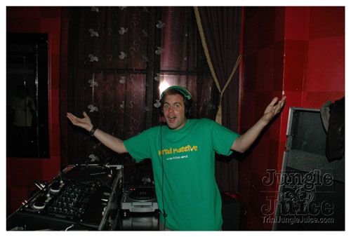 carnival_collision_2007-079