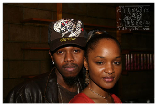 christmas_kiss_2007-003