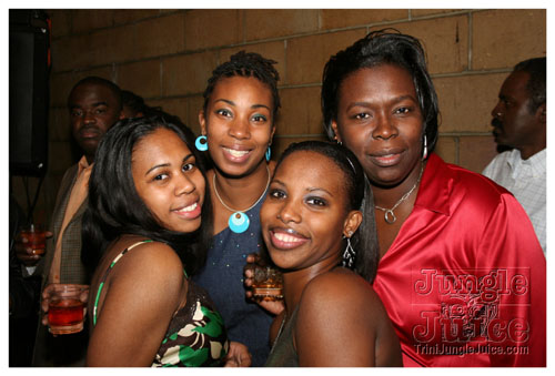 christmas_kiss_2007-020