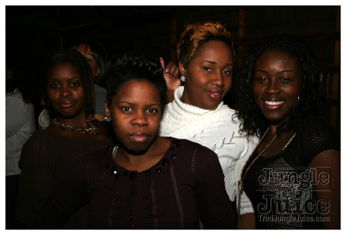 christmas_kiss_2007-033