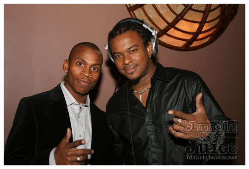 christmas_kiss_2007-041