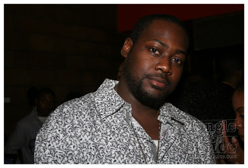 christmas_kiss_2007-055