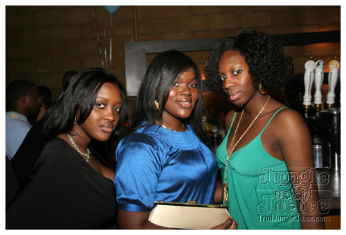 christmas_kiss_2007-061