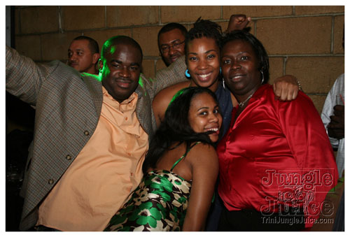 christmas_kiss_2007-081