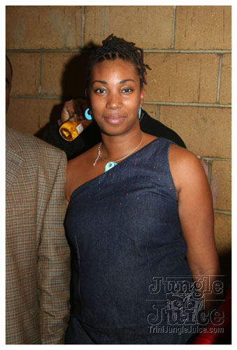 christmas_kiss_2007-082