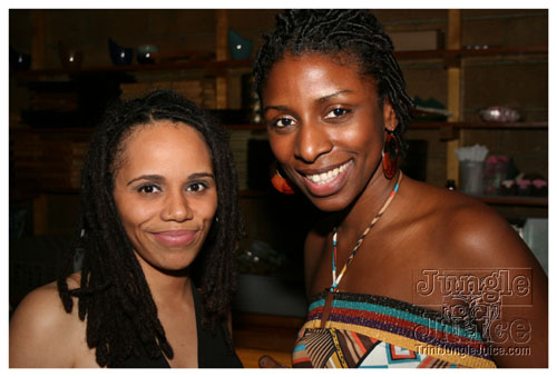 christmas_kiss_2007-086