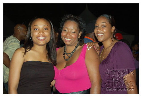 carnival_in_yuh_backyard_4-017