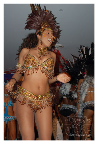 cnz_bandlaunch_2007-086