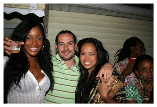 cribs_hawaiian_style-012