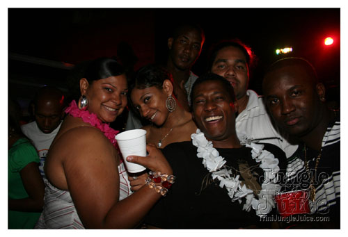 cribs_hawaiian_style-092