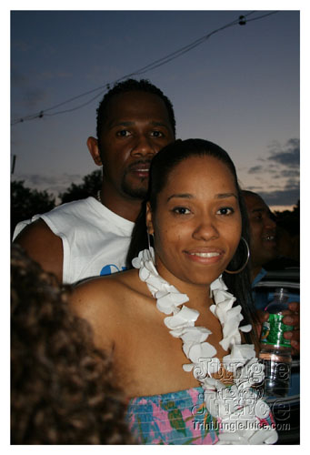 cribs_hawaiian_style-110