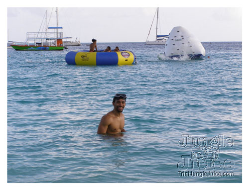 crop_over_2k7_extras_pt1-40