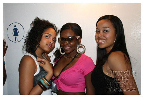 darkers_on_the_water-002