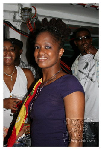 darkers_on_the_water-056